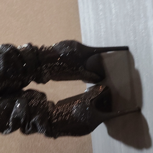 Jessica Simpson Rignstone Heels 8M - Picture 3 of 11